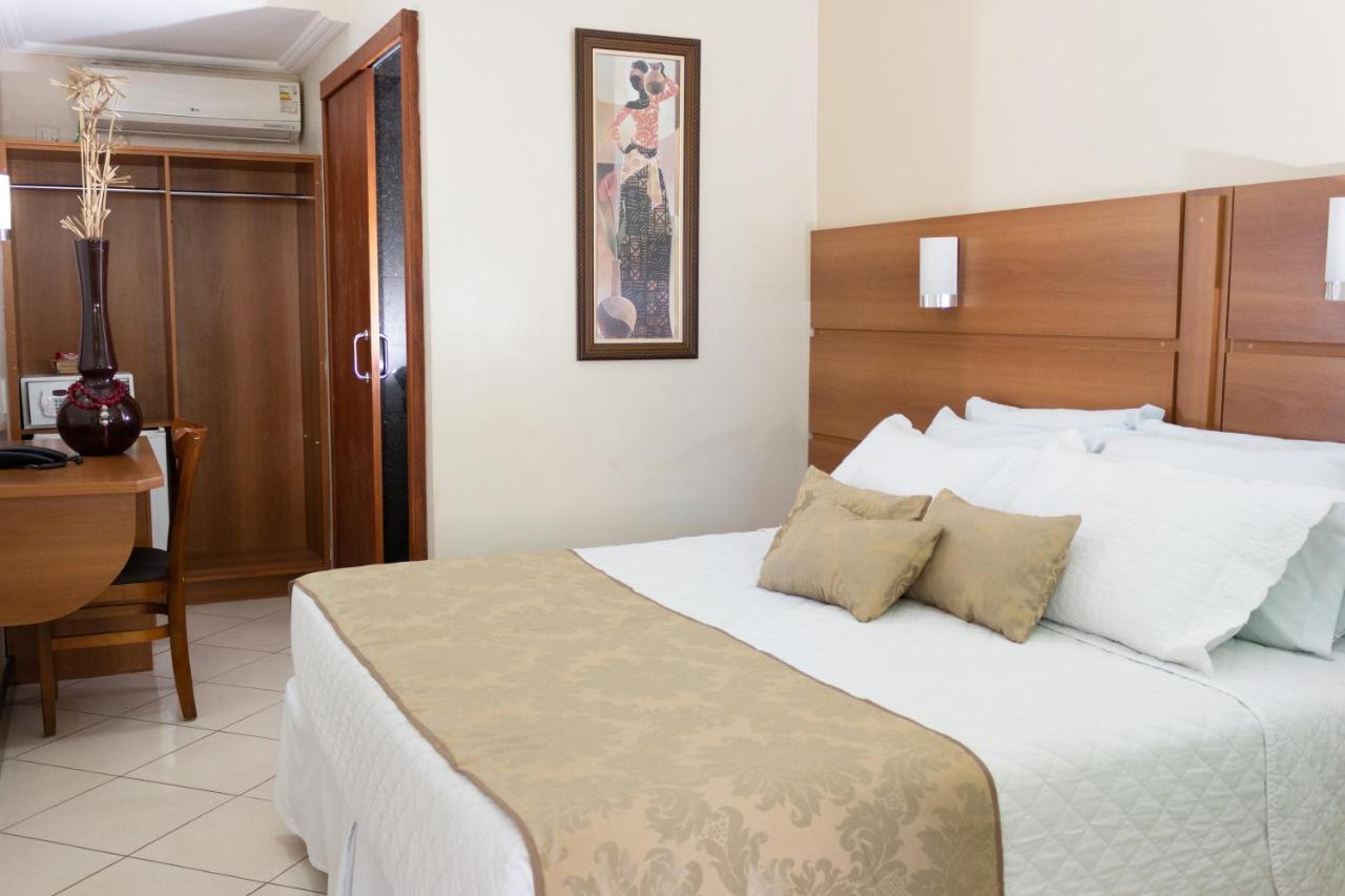 Hotel Cravo E Canela Campos dos Goytacazes Exteriör bild